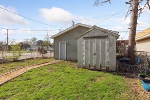 506 Sherburne Ave - Photo 3