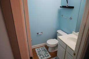 5630 Winnetka Ave N - Photo 7