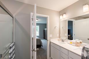 151 6th St SW - Photo 9