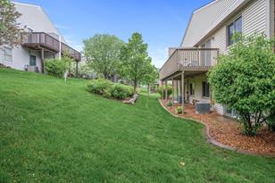 2527 Rose Ave E - Photo 31