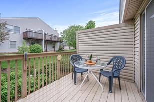2527 Rose Ave E - Photo 27