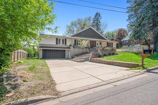 544 Ryan Ave W - Photo 23