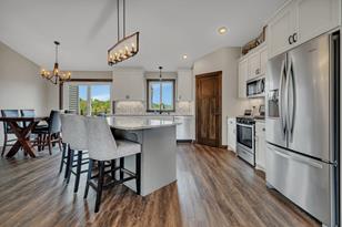 1120 18th St S - Photo 3