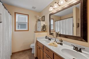 8514 Windsor Ln N - Photo 13