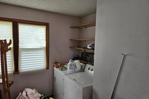 520 Geary Ave NE - Photo 13