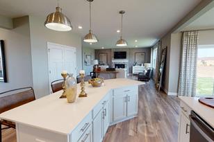 241 4th St NW - Photo 3