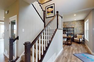 241 4th St NW - Photo 23