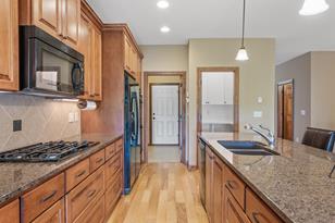 950 Anthony Way - Photo 5