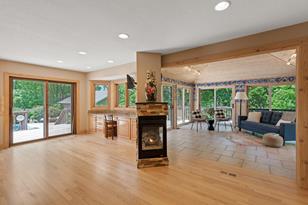 5605 Vagabond Ln N - Photo 9