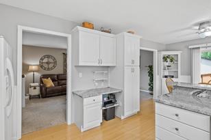 1788 Sunrise Ct - Photo 9