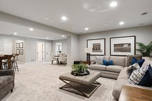 4815 Comstock Ln N - Photo 3