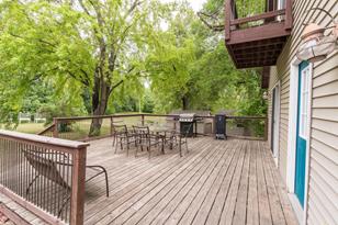 825 Springen Ave - Photo 3