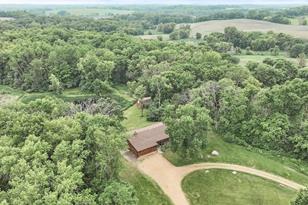 3555 Chippewa Rd - Photo 41