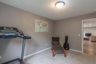 300 3rd St NE - Photo 9