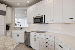 8301 Creekside Cir - Photo 13