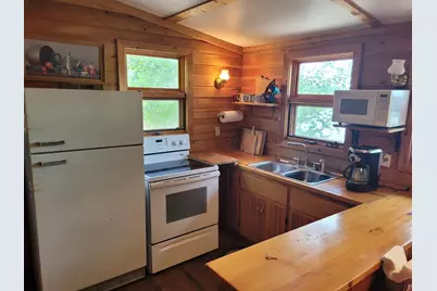 2490 Keyes Island, International Falls, MN 56649 - Photo 3