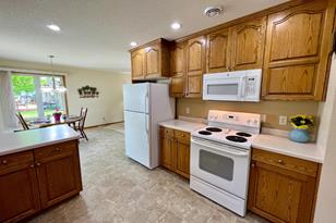 1201 Dana Dr SE - Photo 7