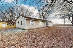 205 5th Street NW - Photo 45