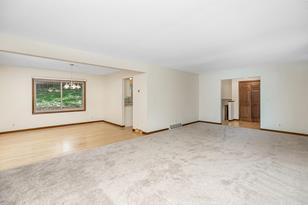 606 20th Ave SW - Photo 3