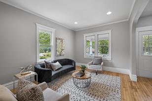 1004 Forest Ave - Photo 5