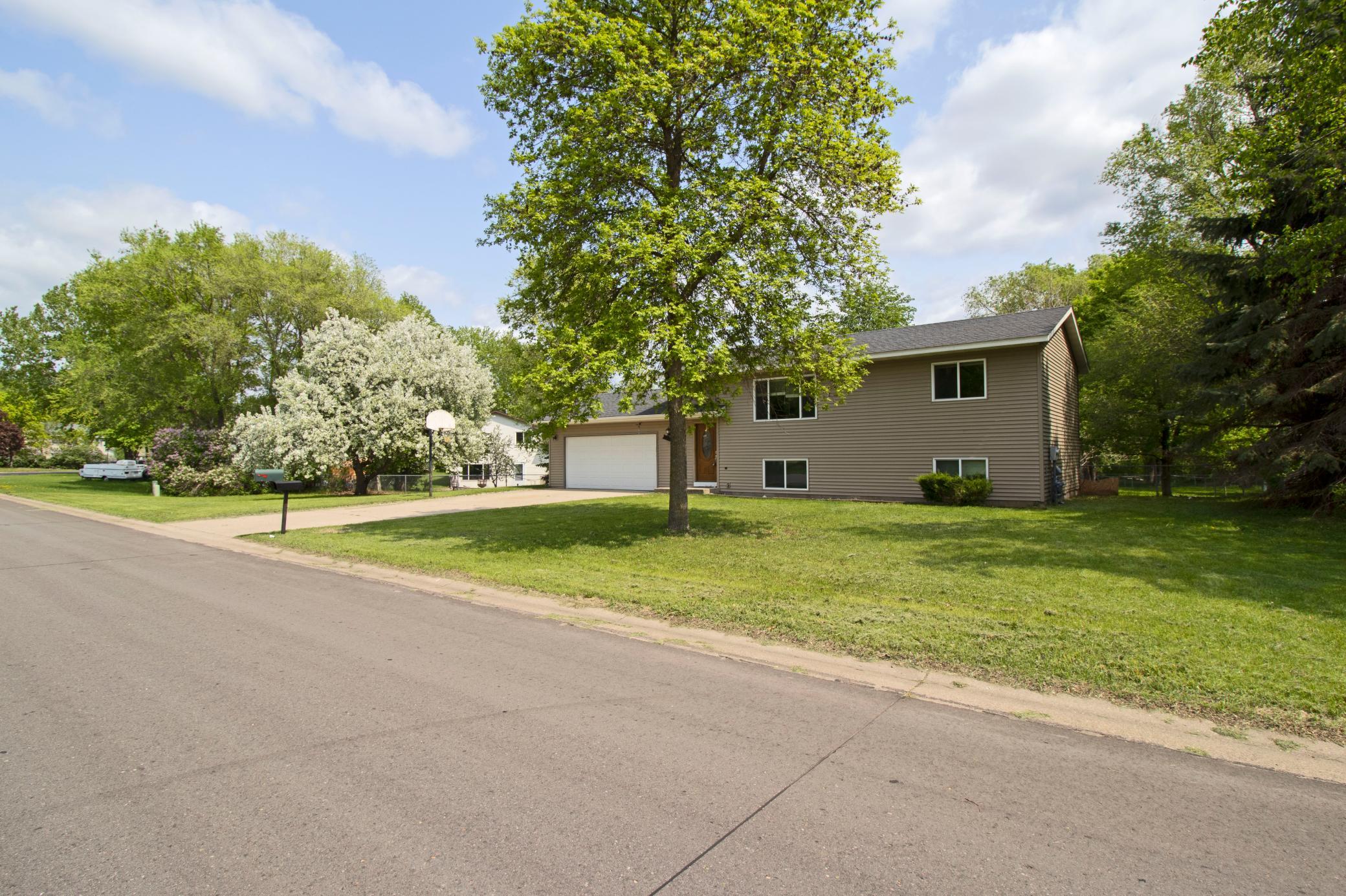 165 Fair Meadows Dr, Big Lake, MN 55309 MLS 6387372 Coldwell Banker