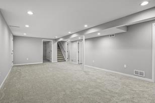 253 Hawes Ave - Photo 13
