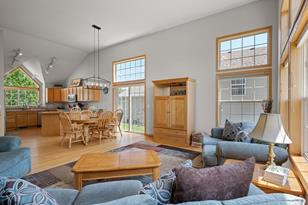 2972 Clary Ct - Photo 3