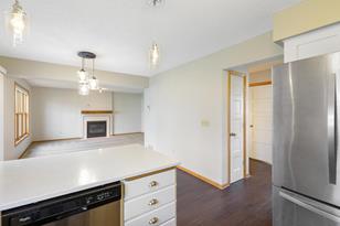 9148 White Oaks Trail - Photo 5