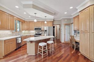 621 Cascade Dr - Photo 5