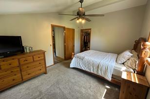 422 169th Ave - Photo 3