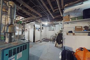 615 University Ave NE - Photo 39