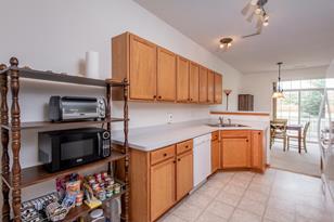 1646 Liberty Cir - Photo 5