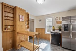 303 Maryland Ave W - Photo 23