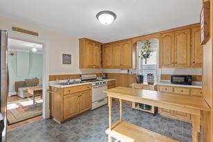 303 Maryland Ave W - Photo 7