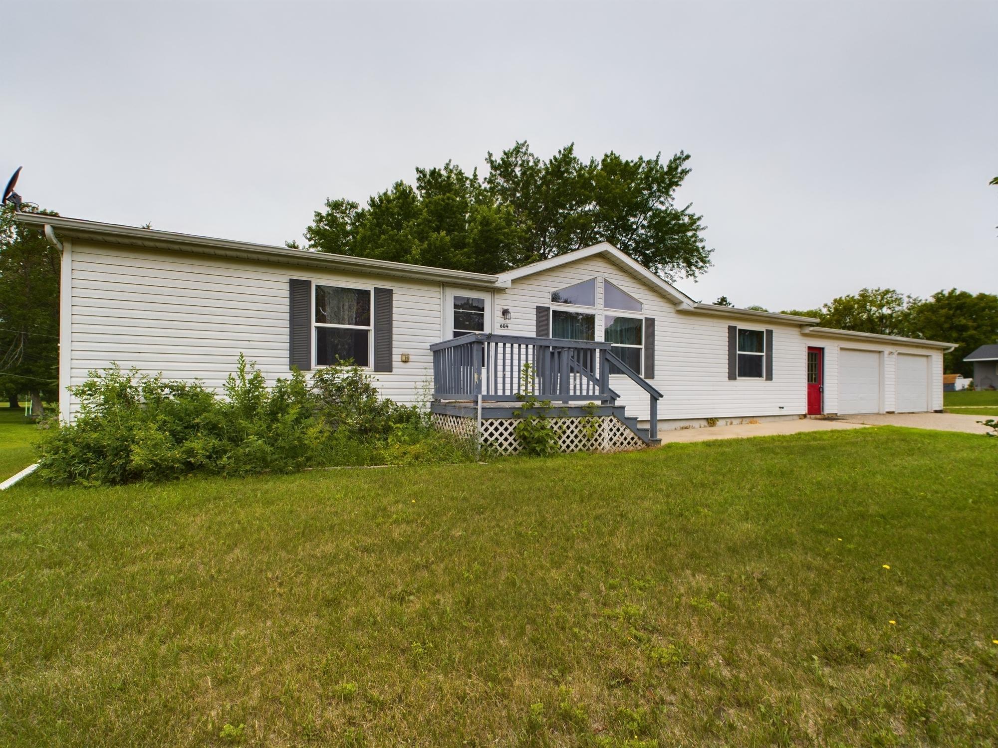 609 E 9th St, Starbuck, MN 56381 MLS 6395429 Coldwell Banker