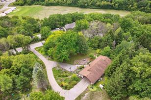 2333 Hawthorn Hill Road NE - Photo 35