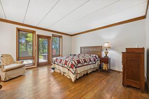 2333 Hawthorn Hill Road NE - Photo 15