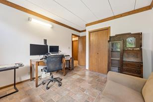 2333 Hawthorn Hill Road NE - Photo 9