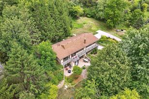 2333 Hawthorn Hill Road NE - Photo 41