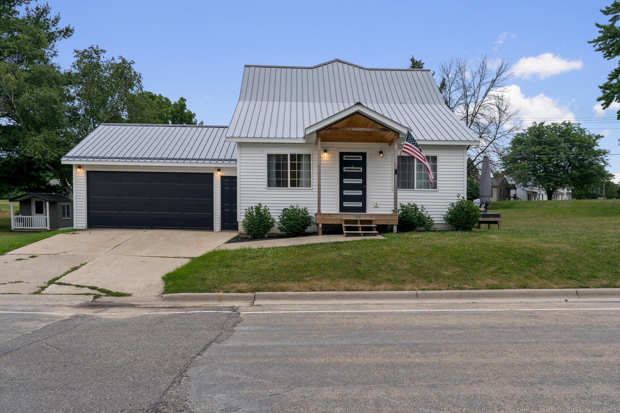 310 Maple Dr, Spring Grove, MN 55974 MLS 6402705 Coldwell Banker