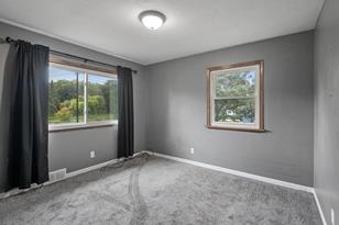 231 Elm St - Photo 7