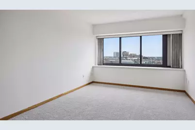 1920 S 1st Street #1406, Minneapolis, MN 55454 - Photo 9