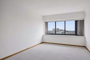 1920 S 1st St, Minneapolis, MN 55454 - Photo 9