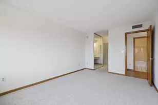 1920 S 1st St, Minneapolis, MN 55454 - Photo 13