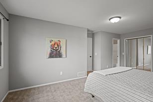 1560 Helmo Ave N - Photo 13