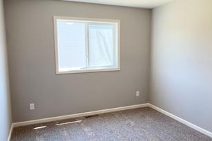 2425 Greenbriar Ln - Photo 9