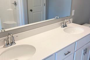 2425 Greenbriar Ln - Photo 5