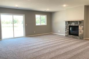 2425 Greenbriar Ln - Photo 17