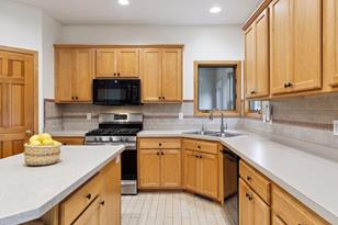 2574 Haller Ln E - Photo 41