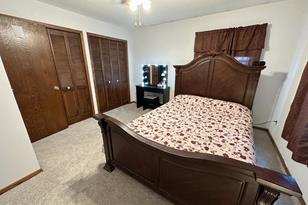 5287 Edgewood Dr - Photo 3